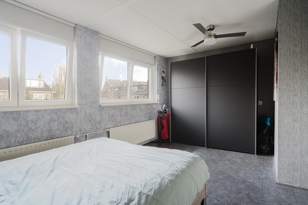 Medium property photo - Koningin Beatrixplein 25, 3201 CG Spijkenisse